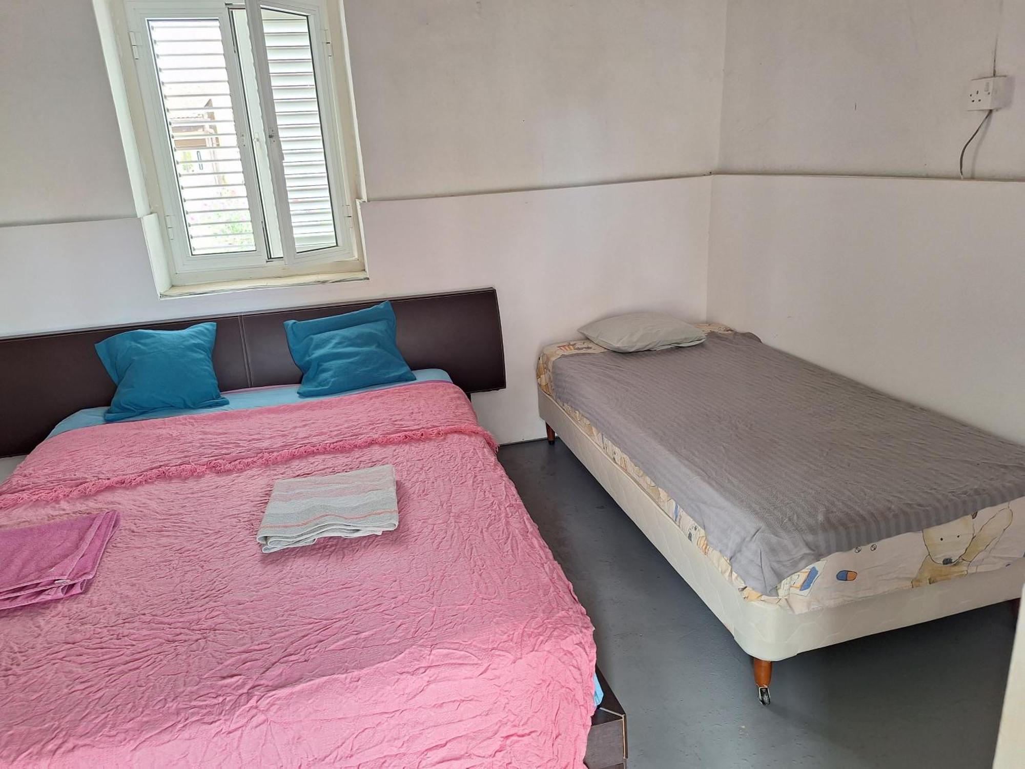 With Private Entrance From Outside, Traditional House Livadhia